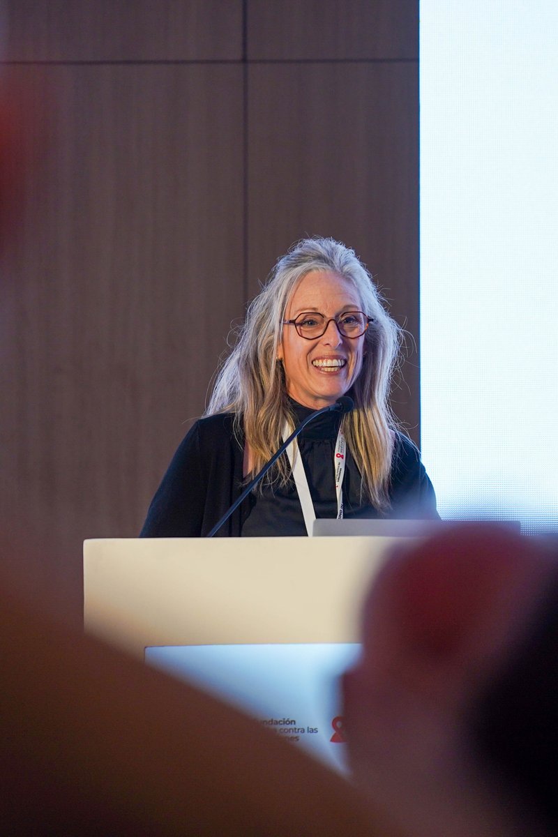 scienhub_org's tweet photo. ✈️#ScienHubEducation lands in Buenos Aires for the 9th #AginginHIV workshop!
Day 1 begins with a welcome from Dr Negredo (@Fundacio_Lluita) and Dr Cahn (@FundHuesped).
Looking forward to insightful discussions on aging and #HIV!🌍🧠 https://t.co/68CHlzQz6o