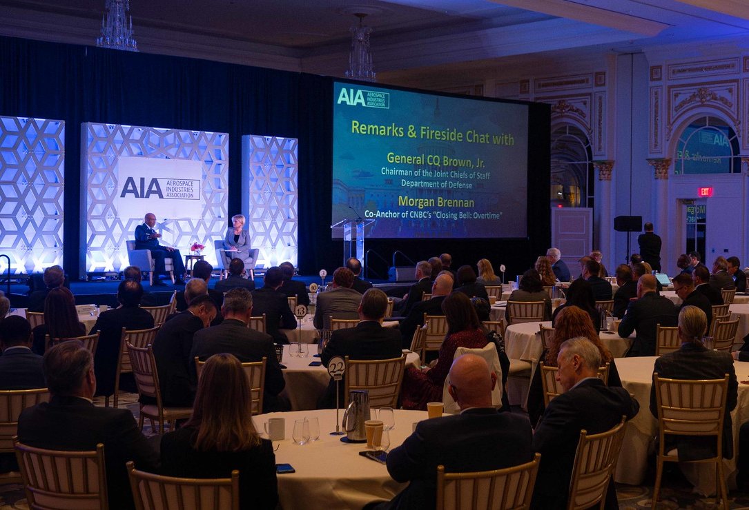 GenCQBrownJr's tweet photo. Honored to have a fireside chat with @MorganLBrennan at the @AIAspeaks Board of Governors meeting in DC. We discussed the critical role of the defense industrial base in driving #defense modernization &amp; maintaining our competitive edge in the complex global security environment. https://t.co/goEHXxBWvR