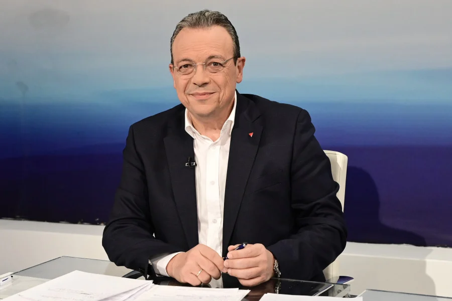 sotirischaral's tweet photo. 🗳️ Αν ο ΣΥΡΙΖΑ θέλει να ξαναγίνει σοβαρό κόμμα κάποια στιγμή, όσοι ψηφίσουν την Κυριακή έχουν μία επιλογή – τον Σωκράτη Φάμελλο…

Ο μόνος με λόγο που έχει αρχή, μέση και τέλος και με σαφή πολιτική στόχευση.

#ΣΥΡΙΖΑ | #debate | #ertdebate https://t.co/JaG0hofX5g