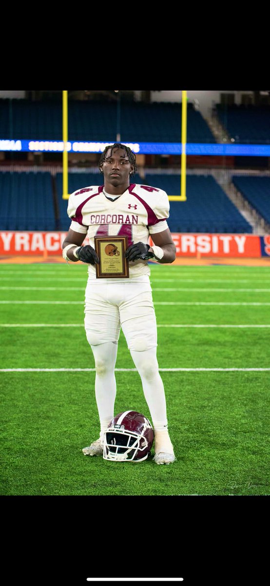 JeadiHigdon's tweet photo. Thankful to be named MVP 🏆in the sectional championship I had a great senior season thanks to all of my teammates and coaches on to the next chapter!!#Cougars#LMBG https://t.co/H5IKEPg1nw