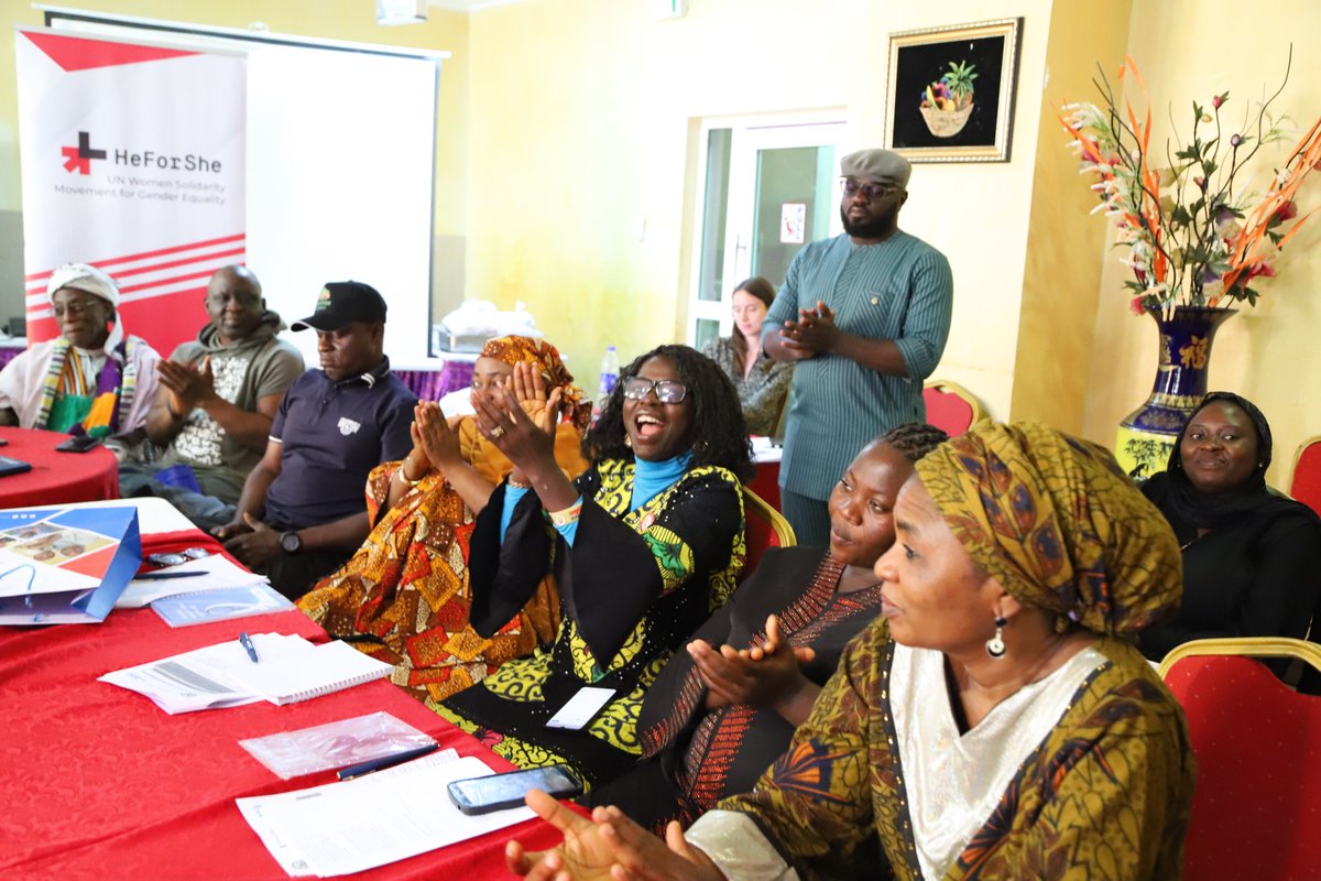Today at the #Kaduna State #WPS interactive session, women were urged to continue to embrace proactive leadership in their communities. The UN Women Deputy Rep, @Nkemolla emphasized that WPS was a strong catalyst in driving women leadership opportunities.