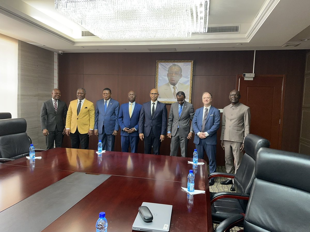 Coffi_Agossou's tweet photo. #MALABO @Equatorial Guinea- Fruitful meeting of #ILO High level mission with #Prime Minister #M. OSA NSUE NSUA, Minister #Labour & Minister #Finance. New Cooperation Framework was discussed: #PASPA project implementation, Youth Employment, Labour Conflict Resolution, Statistics https://t.co/BSQc7XAAqC