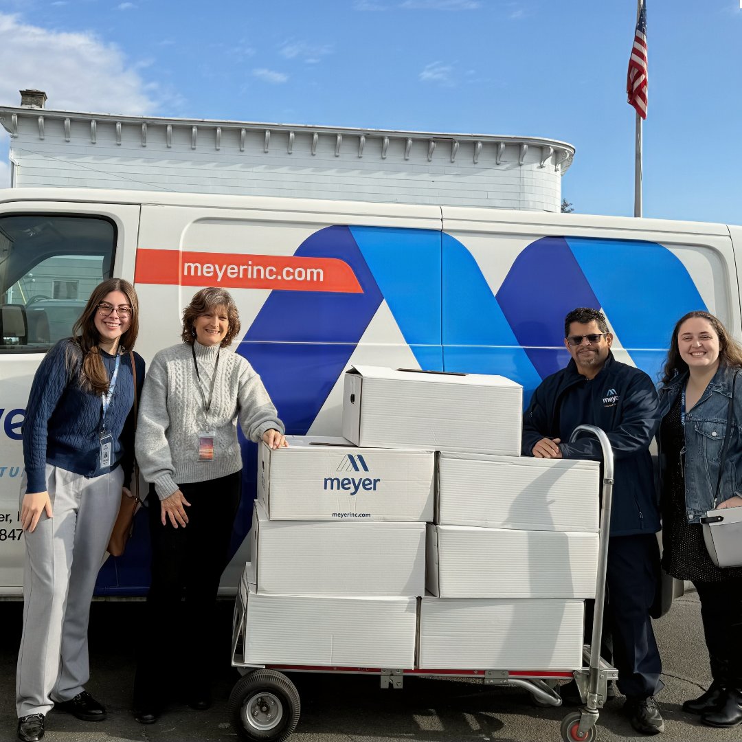 meyerincorp's tweet photo. Today, our team had the honor of delivering Thanksgiving groceries to the Thomas Merton Family Center food pantry in Bridgeport, CT, helping to ensure that families in need can enjoy a special holiday meal.  🍂❤️🦃 #ThanksgivingGiving #CommunitySupport #MeyerCares #Thankful https://t.co/2OhoKGDX9s