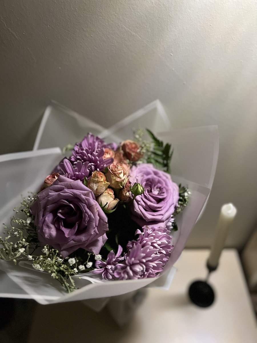 ROFA195's tweet image. اهلاً بـ يـوم ميلادي اللهم عاماً مُختلف واجمل مما مضى 🪄💜