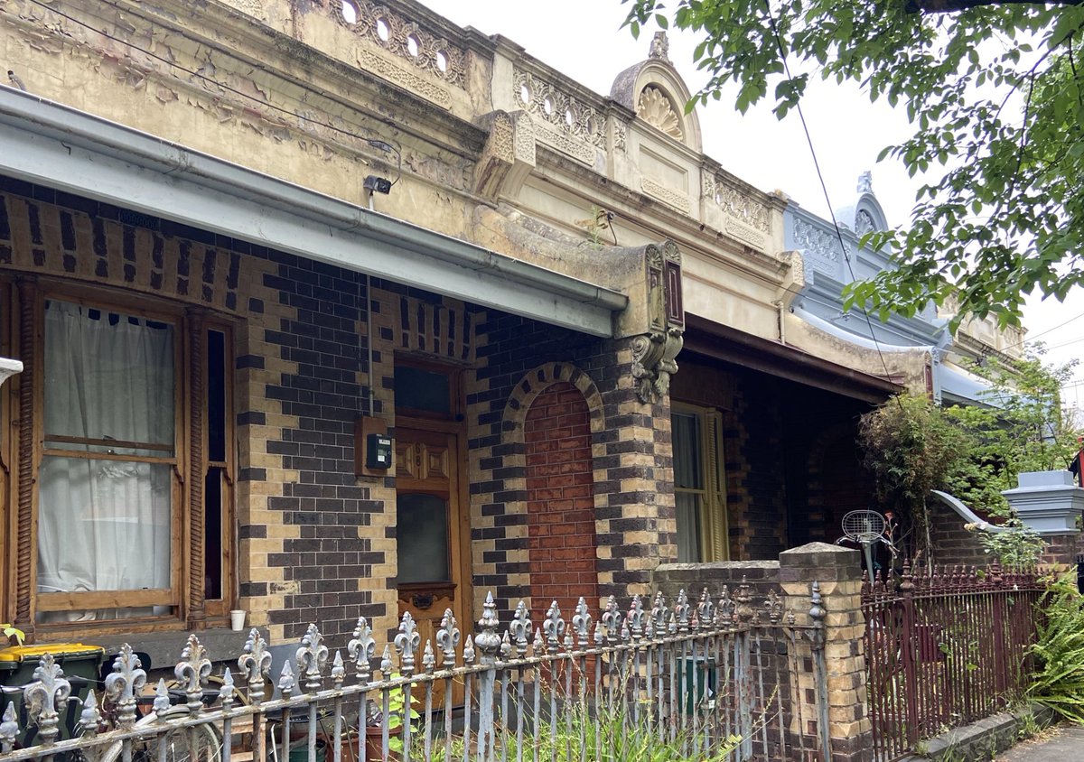 crackerscraigo's tweet photo. Up for some Tuck Porn @PointerTuck? #NthFitzroy https://t.co/pz5xXNZk9k