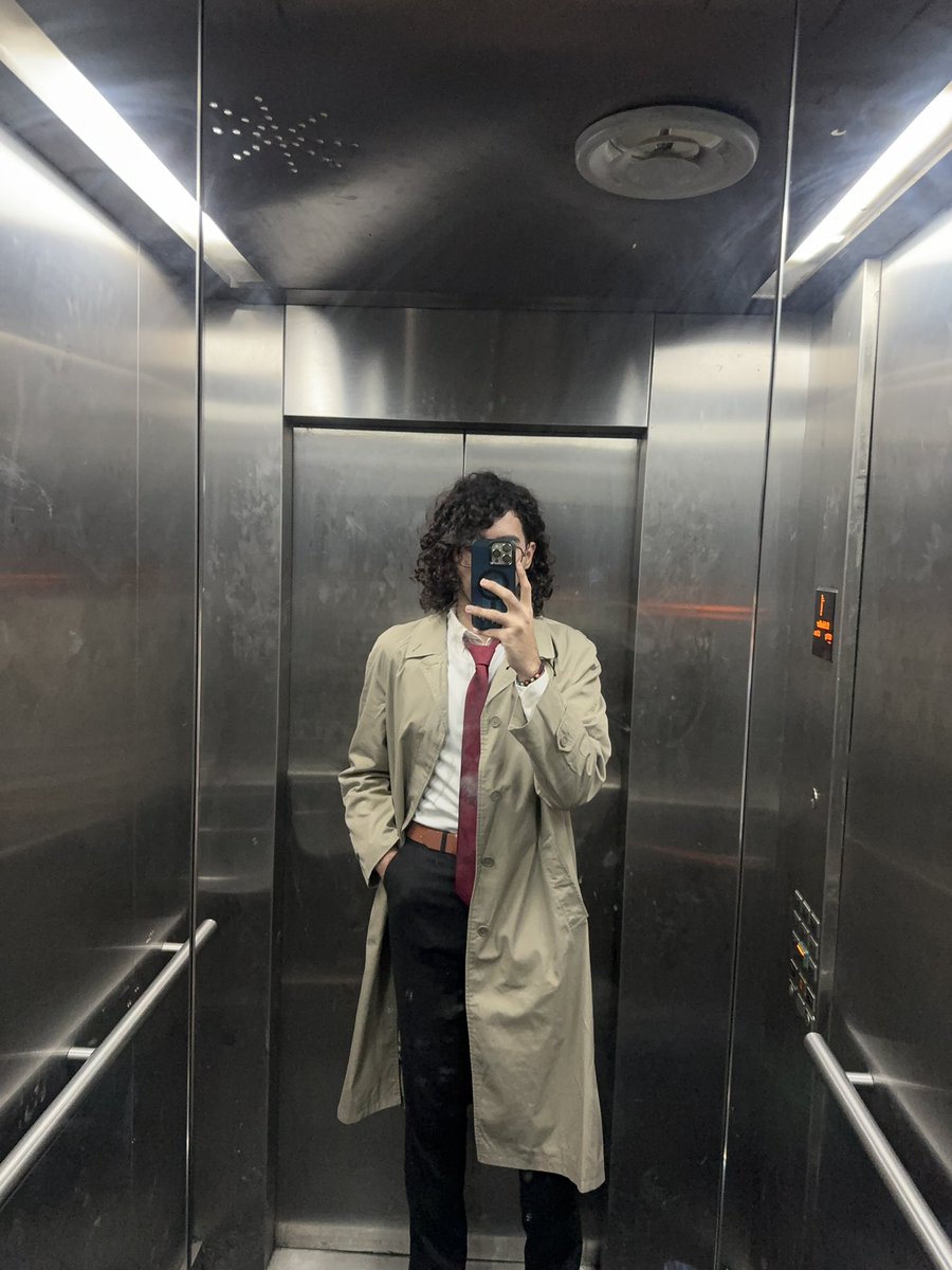 whysoficklee's tweet image. Outfit inspo