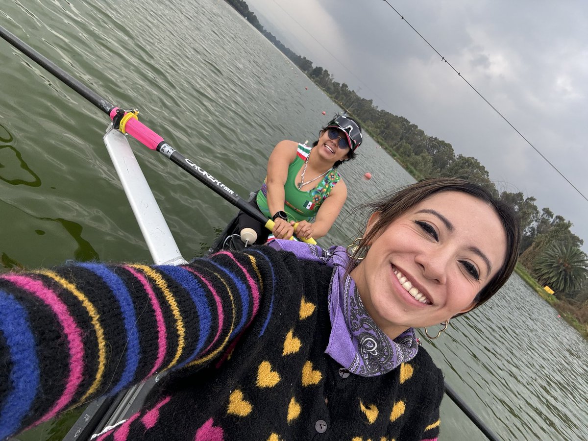 Hoy tuve la oportunidad de entrevistar a estos dos atletas #paralimpicos que son verdaderos ejemplos de que las dificultades y adversidades pueden sacar la mejor versión de nosotros mismos. Sin duda, grandes ejemplos de vida y esfuerzo 🙌🏼👏🏼👏🏼🚣🏽‍♀️