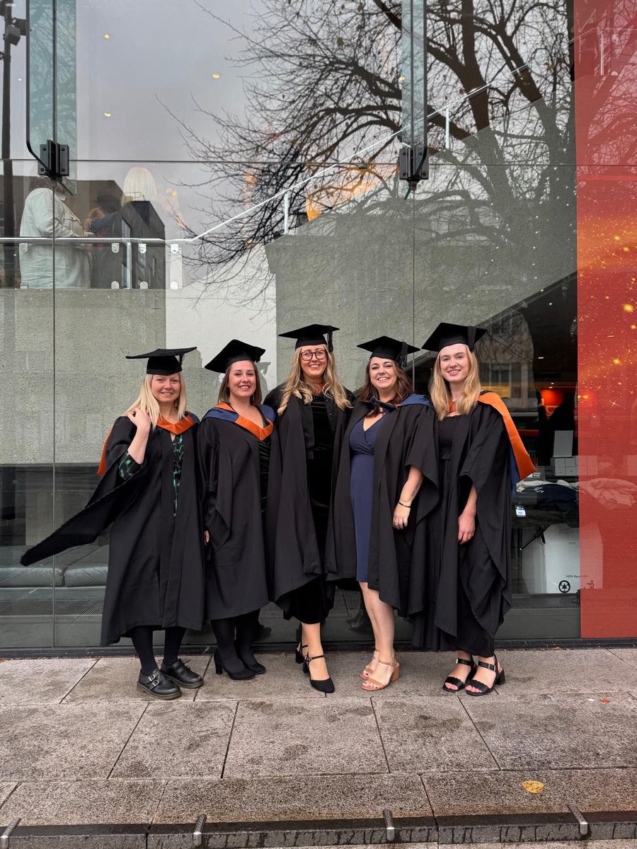 We did it! Such a wonderful day celebrating graduation day! Today made the last three years so worth it to make my family and I proud. What a journey and I know so much more to come. You did girl, Alice BSc Hons, Community Nurse 👩🏼‍🎓🎓👩🏼‍⚕️#plymgrad #punc21
