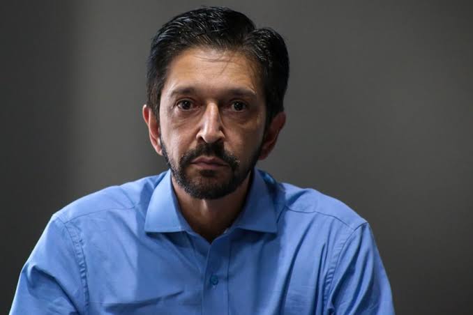 Analise2023's tweet photo. 🚨 ATENÇÃO: confira a gestão de Ricardo Nunes 23 dias após o fim do segundo turno, em SP:

- Anunciou aumento do IPTU

- Estuda aumento da passagem de ônibus

- Merenda escolar com restrição (crianças não podem mais repetir frutas)

- Passou a ser investigado pela PF por desvios milionários em creches

- Parque Ibirapuera começou a taxar treinadores de corrida

Repito: 23 DIAS!