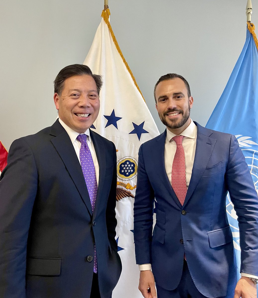 U.S. Amb to the UN for Management and Reform (@ambunreform) on Twitter photo Enjoyed catching up with old friend <a href="/fgorordo/">Felice Gorordo</a>, U.S. Alternate Executive Director of <a href="/WorldBank/">World Bank</a>, to discuss U.S. proposals to reform the international financial institutions. We’ve made much progress, but there’s more work to do. Enjoyed catching up with old friend <a href="/fgorordo/">Felice Gorordo</a>, U.S. Alternate Executive Director of <a href="/WorldBank/">World Bank</a>, to discuss U.S. proposals to reform the international financial institutions. We’ve made much progress, but there’s more work to do.