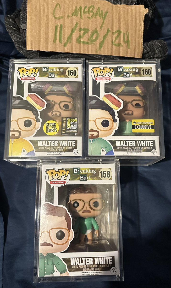 chancecoldpops's tweet image. FS / NFT
Selling my dupes to cover the signing! PP GS - Prices do not include shipping or GS Fees - DM IS 🔑 - All Mint - Ship In Armors

Walter White SDCC - $500 (SDCC sticker lifting a tad on corner)
Walter White Entertainment Earth - $125
Walter White Underwear - $75
