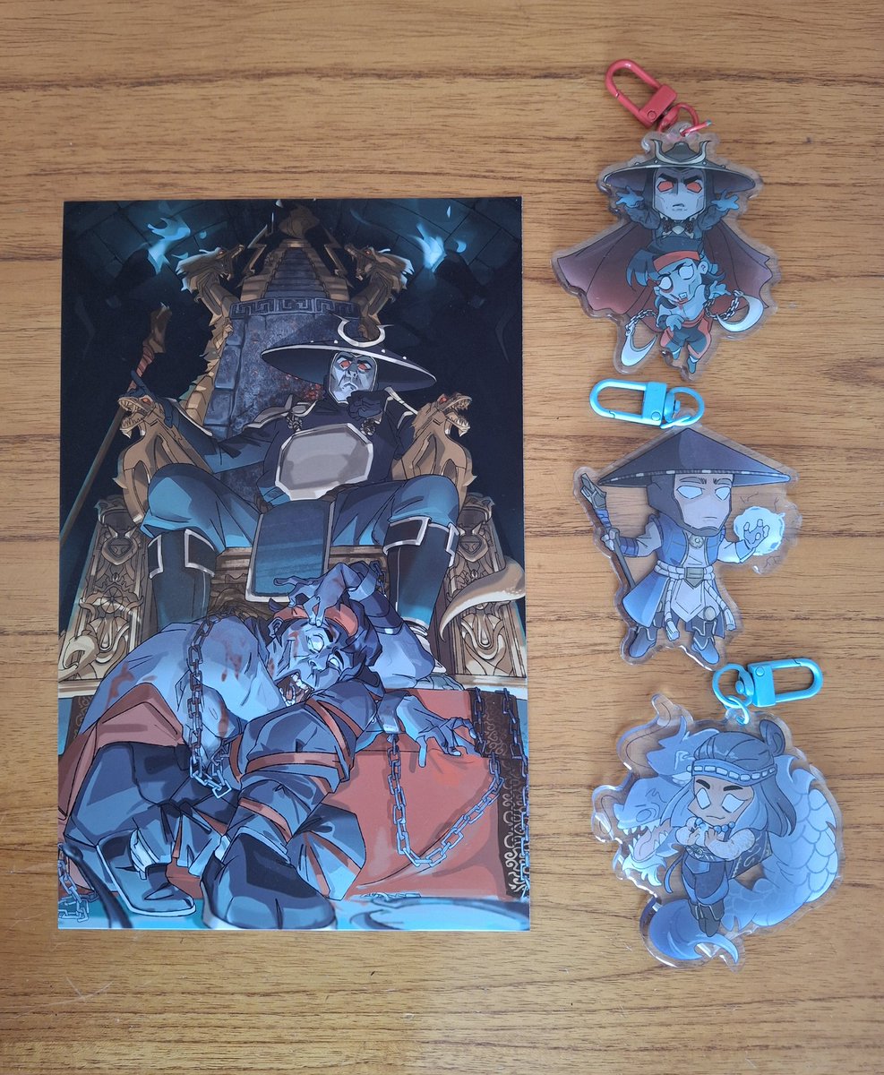 fortsix_'s tweet image. Bought some merch from @definethelimits and these are so pretty 💖