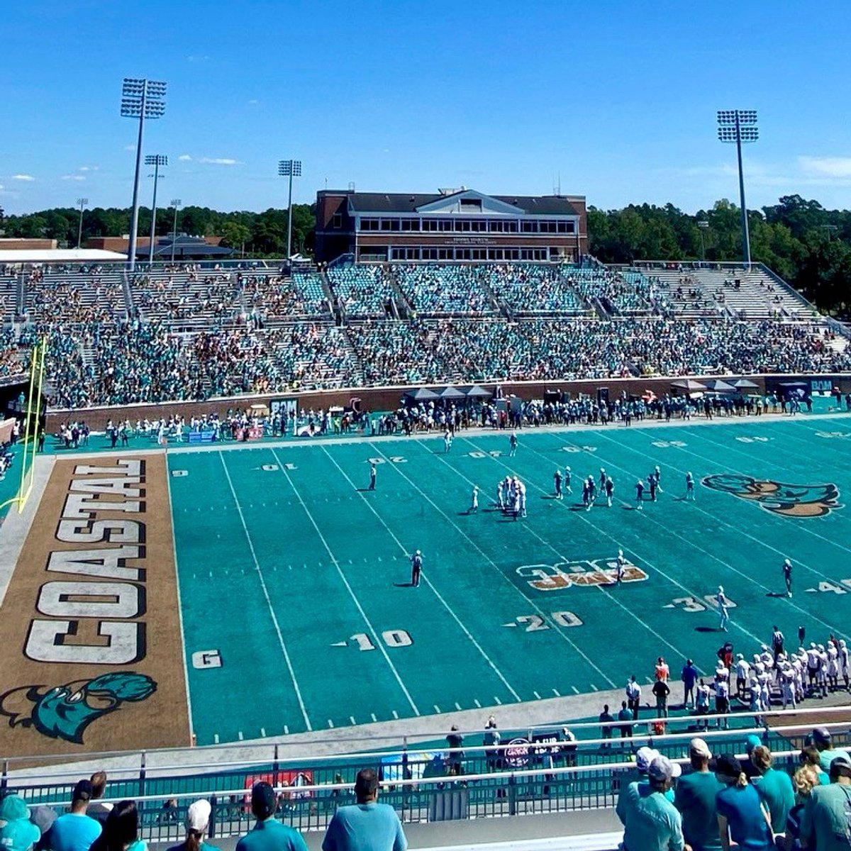 ExpoRecruits's tweet photo. 🚨NCAA Division I Football Program Evaluating Season Film! 🏈🔎

✔️ Scholarships available! ⚪️🔵⚪️🔵⚪️

All Unsigned… 

2️⃣0️⃣2️⃣5️⃣s
2️⃣0️⃣2️⃣6️⃣s

Reach 𝗘𝗩𝗘𝗥𝗬 Program 👉  https://t.co/LMjM1D5QzM

⬇️ DROP FILM &amp; RETWEET ⬇️ https://t.co/LgbLScI013