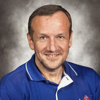 Mr. Niehoff’s P.E. tweet media