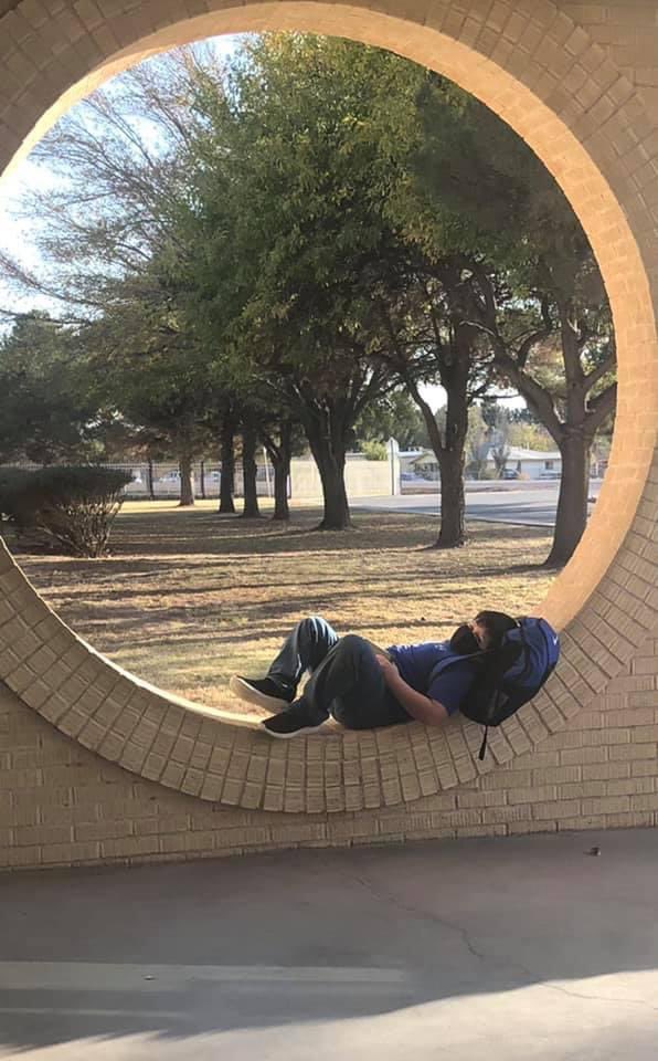 Flashback to the year of 2020, when my cub was little.  💙🦁