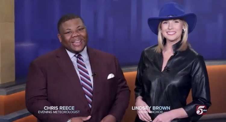 Hey - thanks for the fab blue hat to pair with my leather, <a href="/laineywilson/">Lainey Wilson</a> :: loving the #CMAawards right now on <a href="/KSTP/">KSTP</a> !! News following at 9 &amp; 10 with <a href="/ChrisReeceWX/">Chris Reece</a>