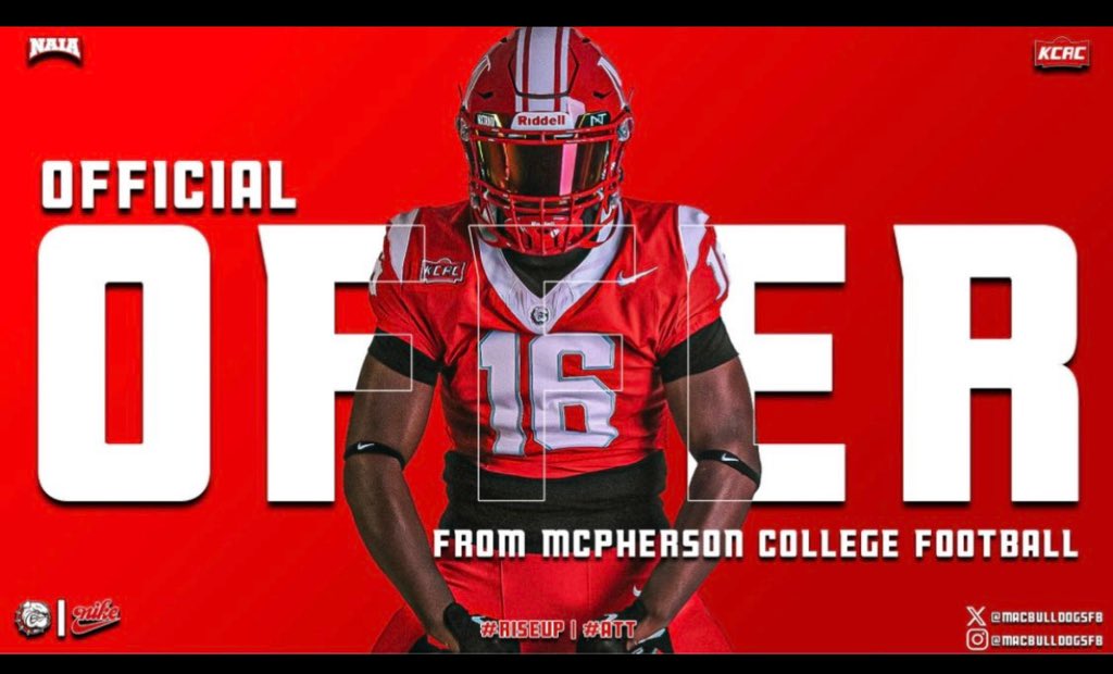 showtimederek's tweet photo. blessed to receive my first offer from @MACBulldogsFB @CoachLeppke @coachmlew @2GODIOTs @AthleticsVarina https://t.co/CzEusYEhOn
