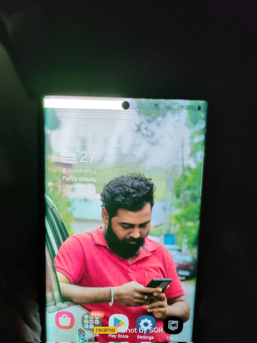 Asal_shiva's tweet image. Samsung galaxy S22 ultra users are facing white line on their phones post recent software update, even after warranty expires. @SamsungMobile need solution for this issue on free of cost. #S22UltraWhiteLineIssue #SamsungSupport #OutofWarranty @SamsungIndia