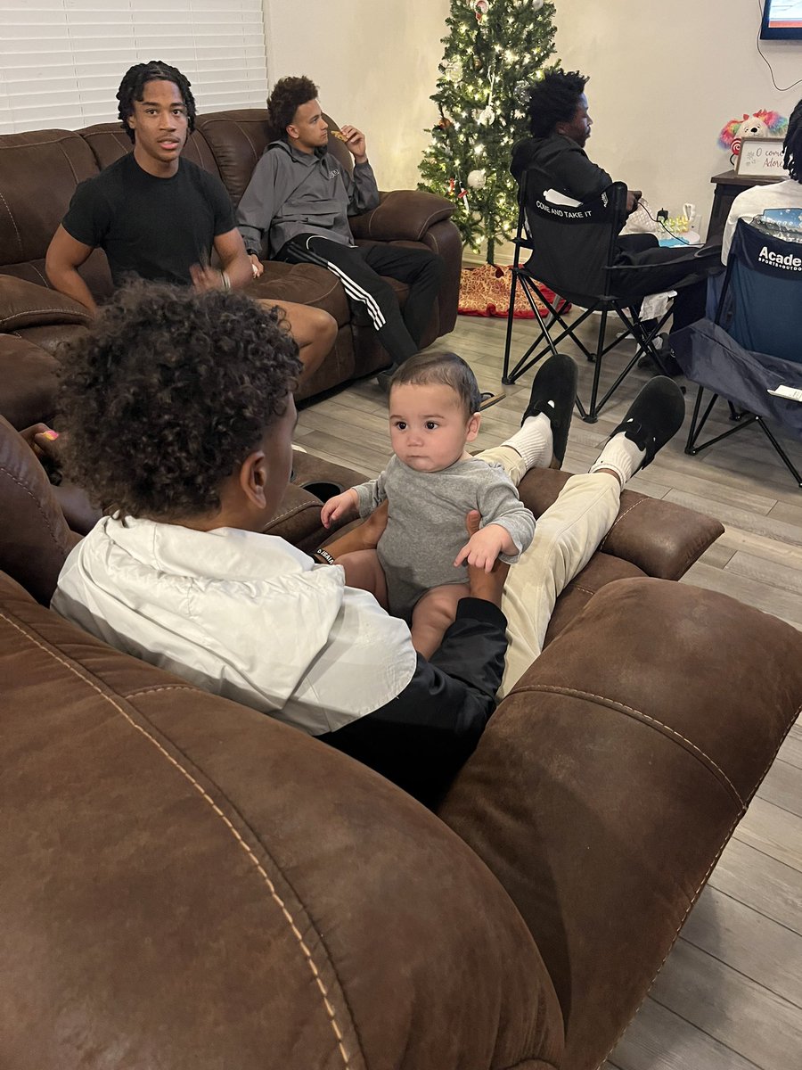Sean Luna tweet media