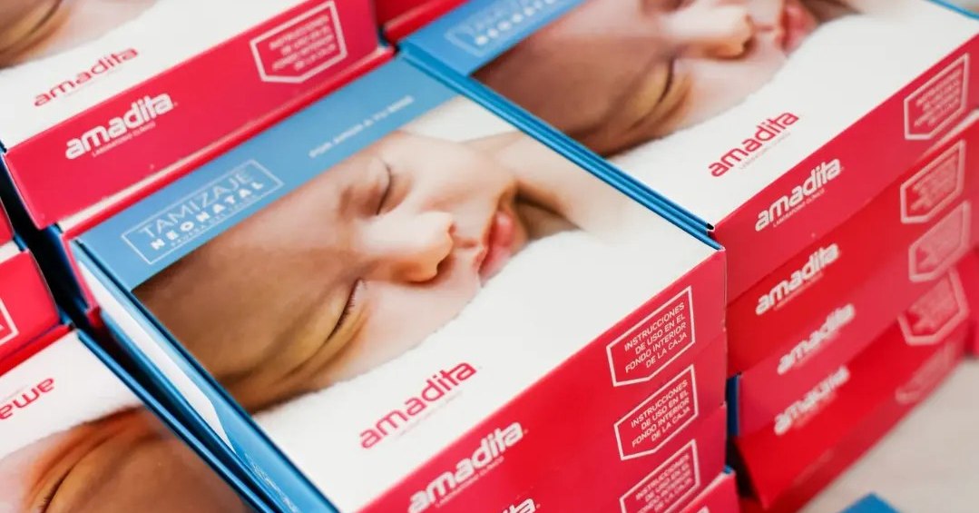 🎉Desde Fundación Sonrisa de Ángel apoyamos a la primera Jornada de #Tamizaje #Neonatal gratuita, impactando más de 200 #neonatos y #prematuros 👶 de familias vulnerables, organizada por Amadita Laboratorio Clínico.