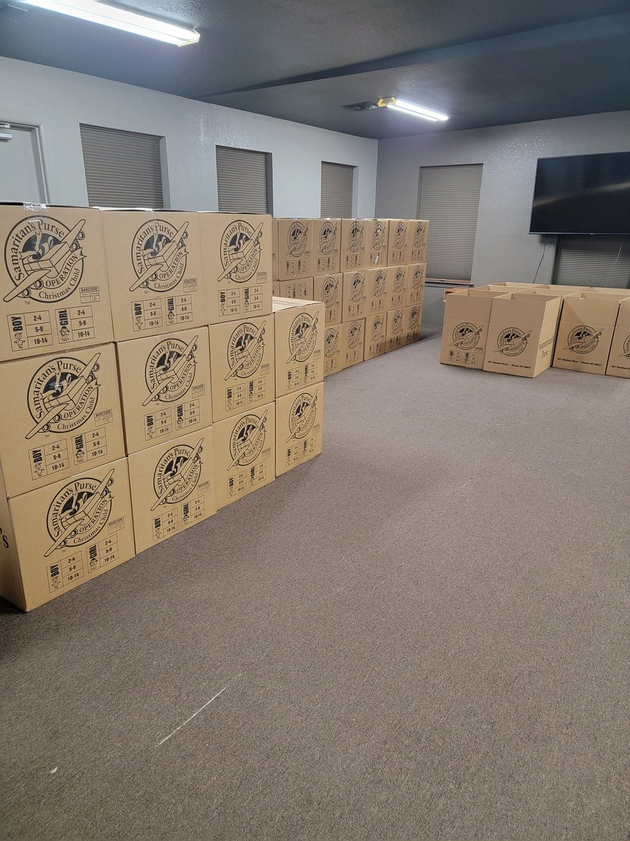 Nathaniusmo's tweet photo. Our church is the dropoff center for the county. Did you pack a shoebox yet?
#operationchristmaschild
#occ
#ipackedashoebox
#nationalcollectionweek https://t.co/oeC2W8D0xJ