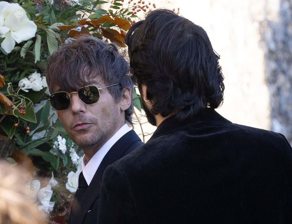 seeing zayn and louis reunite after nearly a decade when they used to be joined at the hip and at liam’s funeral makes me physically ill