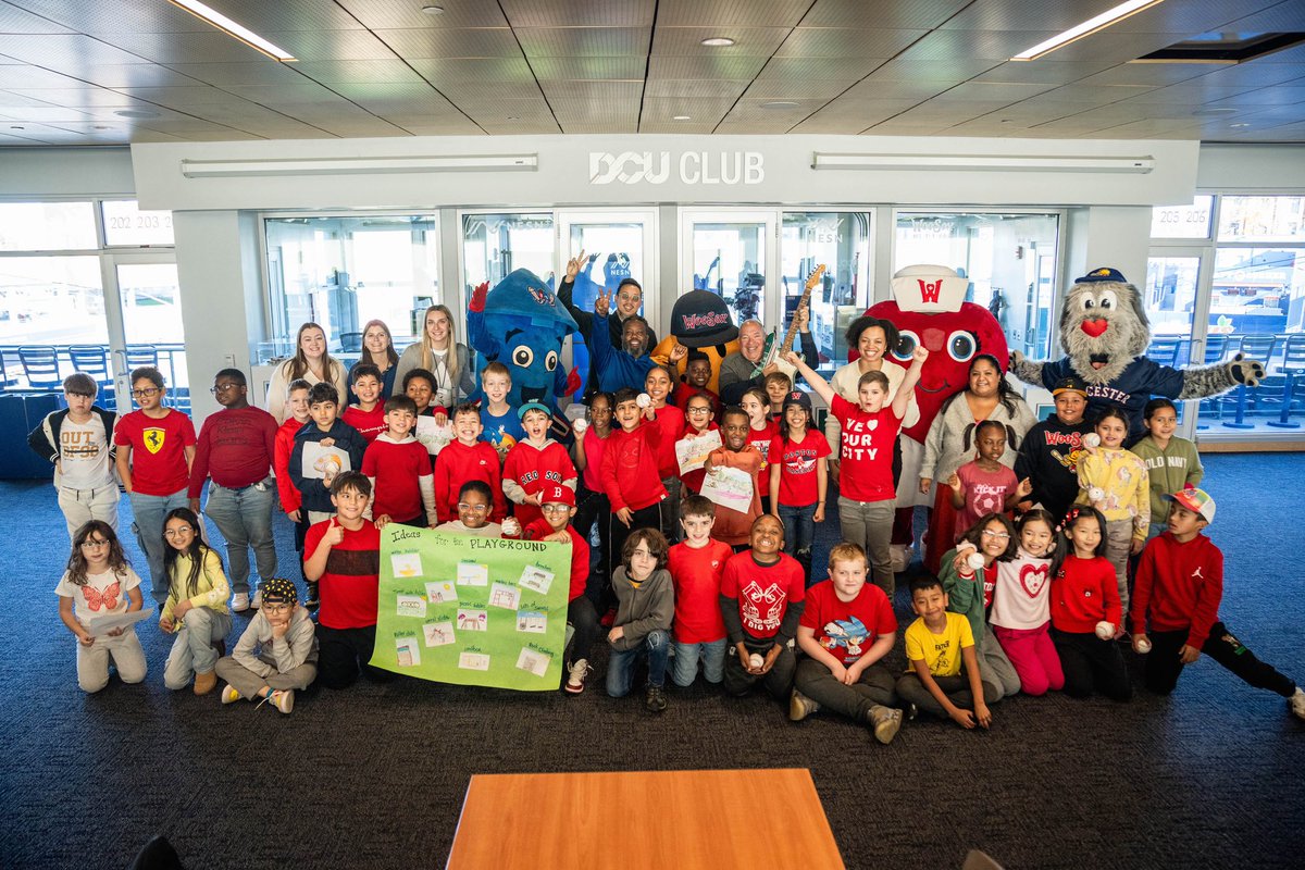 WooSox's tweet photo. We had so much fun today at our annual Thanksgiving Luncheon at Polar Park, with 3rd graders from Lake View Elementary School in Worcester🦃😊 https://t.co/RUeW9P86wg