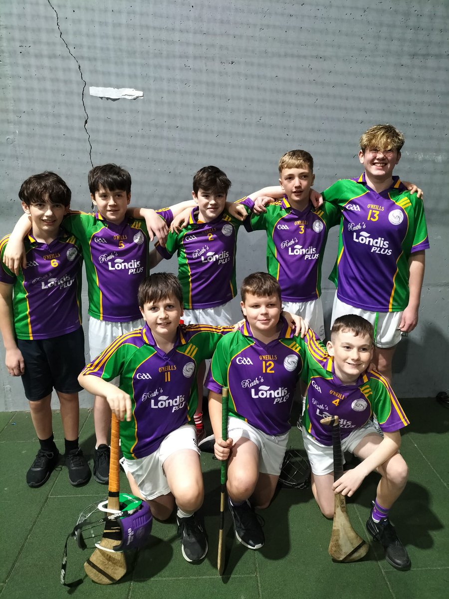 Well done this week lads👏🏼
2 very competitive games in  U12 Pella Indoor Hurling competition.The intensity went up a notch this week and our lads were more than willing and able. Keep up the great work, us coaches are very proud of these young men 👊🏼🟣🟢🟡