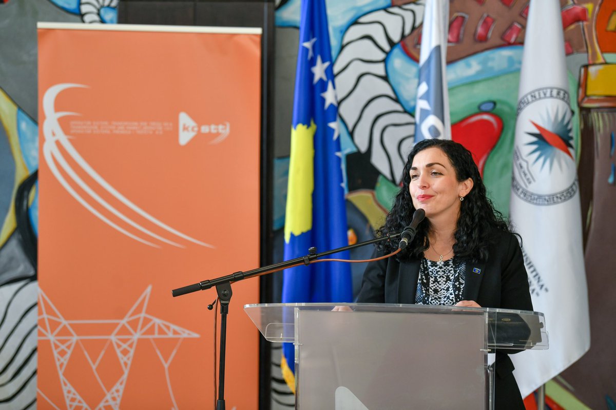 VjosaOsmaniPRKS's tweet photo. Happy to have joined KOSTT’s event, in partnership with @KosovoWem, to celebrate a remarkable group of young women shaping the future of the energy sector. 

You’re not just professionals; you’re champions of change and progress. Keep breaking barriers! https://t.co/UAggWnEUCA