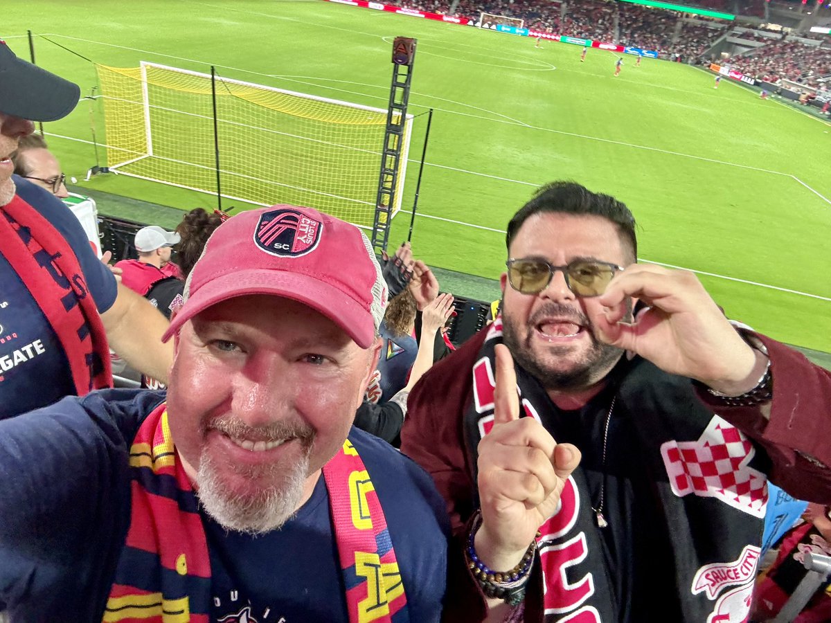 kevinUSmarshall's tweet image. Can’t wait to see the @stlCITYsc episode! #OneOfUs @AdamRichman #AllForCity