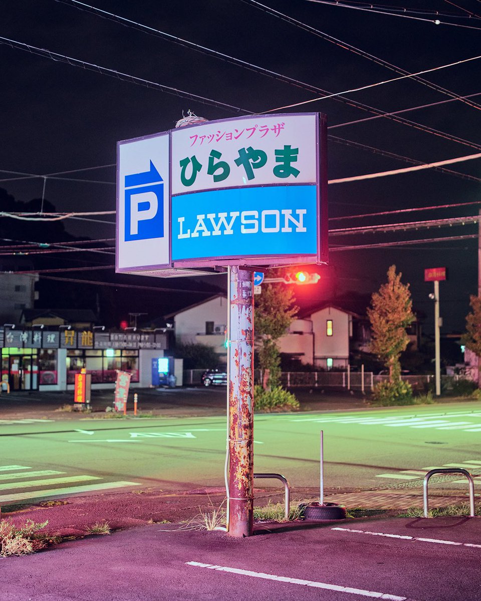 simsnotebook's tweet image. As part of an ongoing obsession I’ve been spending the past few years making a series on Japan, incomplete but this year is the first time I have felt some direction