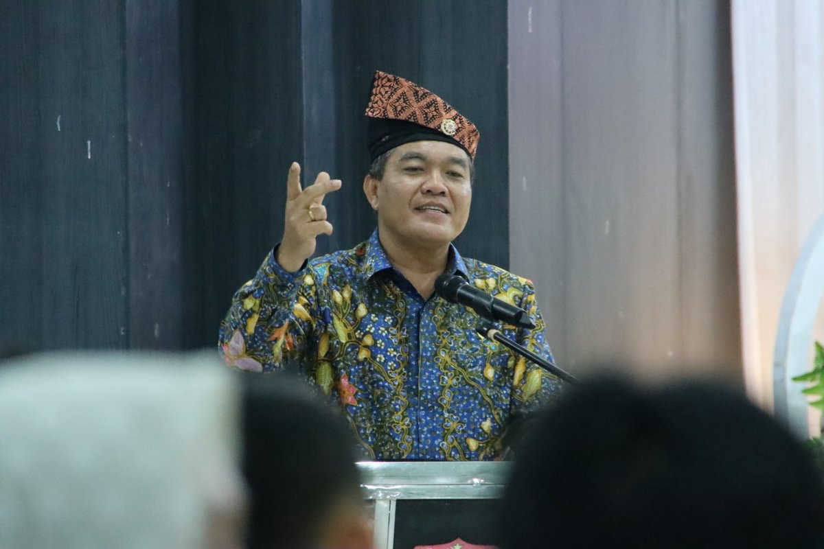 BarantinRI's tweet photo. Sahat : Tanjung Balai Ini Rawan Sekaligus Potensial
Tautan lengkap : https://t.co/IVOvnnDfc2
#karantina #tanjungbalai #sahat #medan #hewan #ikan #tumbuhan https://t.co/gggLbuu1aB