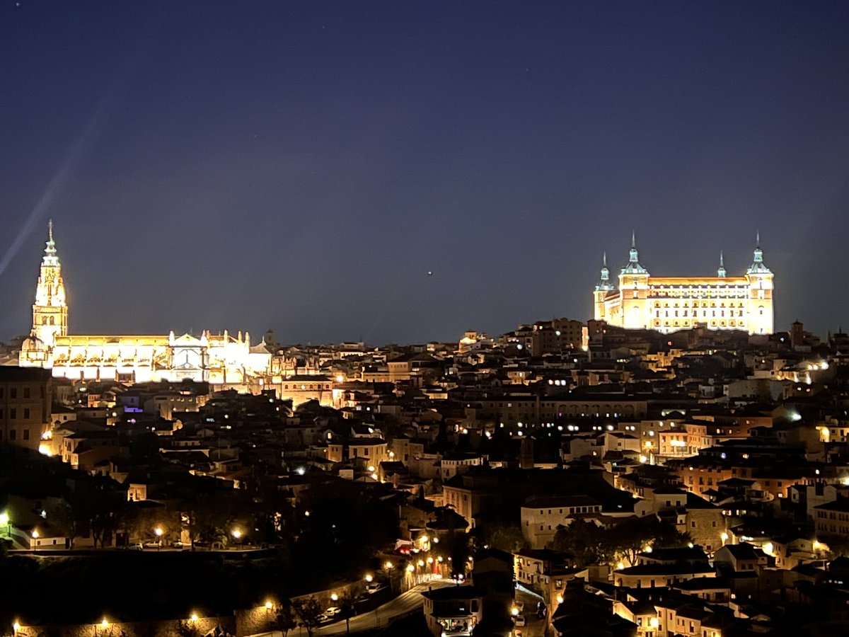 Nice first day at  #spaom2024. Cool talks, great workshop #Leica and amazing city tour #toledo