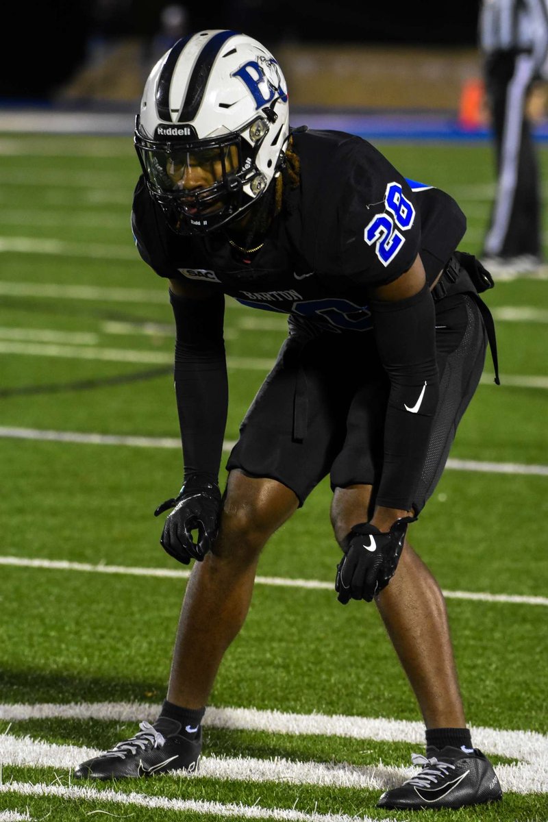 College Career ✅
Overall Stats: 
TOT: 158
TFL: 7
INT: 10
PD: 44
FF: 1
FR: 1