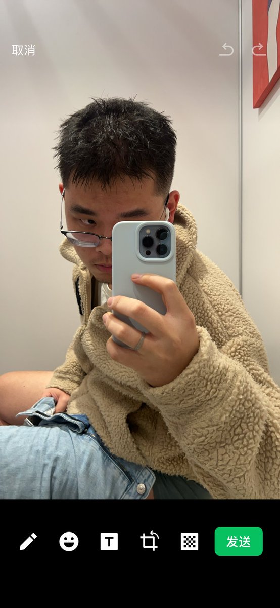 Priap10's tweet photo. 0个人会想到有人会里面穿着双丁去gym。 https://t.co/bzwYshkyYY