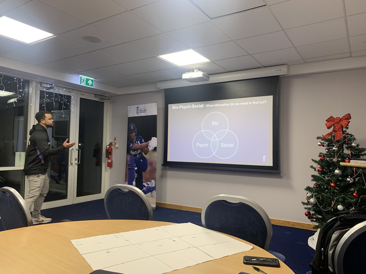 Royal Navy Cricket (@rncricket) on Twitter photo Thanks very much Jaime Newell for the session tonight at <a href="/UtilitaBowl/">Utilita Bowl</a>.
A really enjoyable session for <a href="/NBrooksCricket/">Nicholas Brooks</a> and <a href="/daisyboy83/">Daisy Adams</a> with lots of open and honest conversation from the group 🏏
Looking forward to the session on the 11th Dec with <a href="/icoachcricket/">icoachcricket</a> Thanks very much Jaime Newell for the session tonight at <a href="/UtilitaBowl/">Utilita Bowl</a>.
A really enjoyable session for <a href="/NBrooksCricket/">Nicholas Brooks</a> and <a href="/daisyboy83/">Daisy Adams</a> with lots of open and honest conversation from the group 🏏
Looking forward to the session on the 11th Dec with <a href="/icoachcricket/">icoachcricket</a>