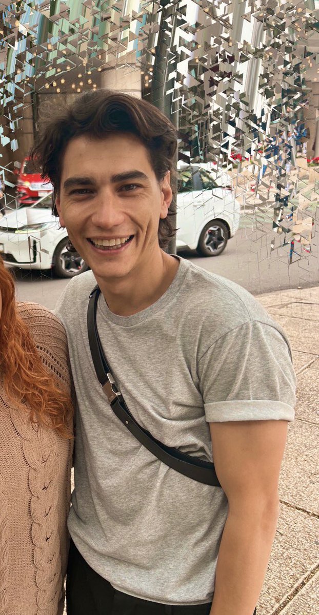 la sonrisa el hoyuelo, estoy perdida