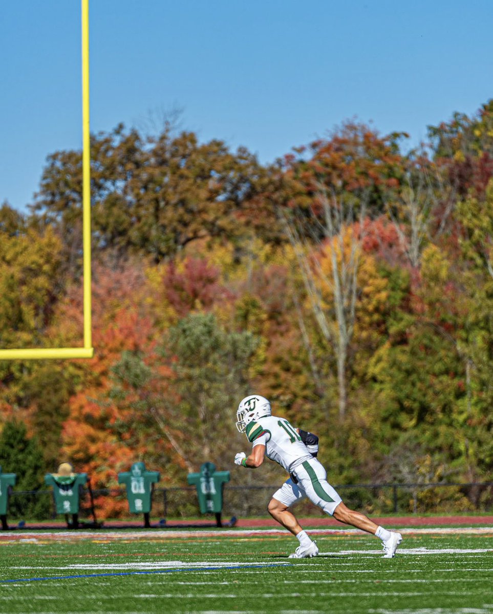 Trent Hacker tweet media