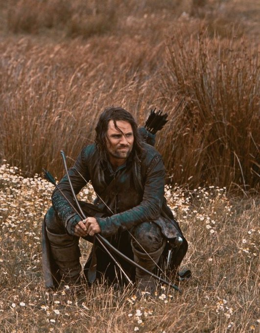 TolkienWonder's tweet photo. courage comes from the moments of stillness https://t.co/0VT4poPaM2