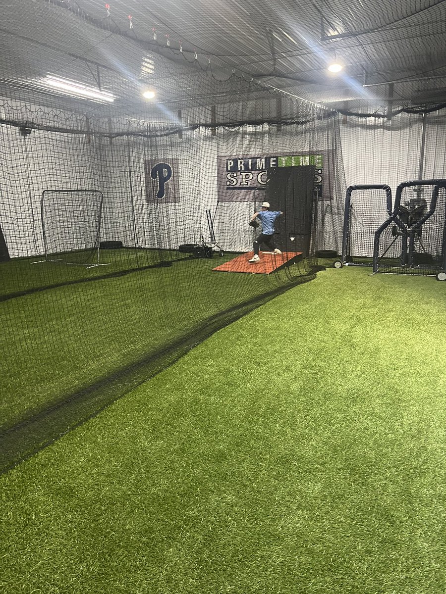 West Seneca West Baseball (@wswarhawks) on Twitter photo The West boys putting in some off season work. #BleedBlue
<a href="/QJandreau5/">Quentin Jandreau</a> <a href="/cam_blick/">Cameron Blickwedehl</a> <a href="/Marigolds90/">MFallacaro-Dougherty</a> The West boys putting in some off season work. #BleedBlue
<a href="/QJandreau5/">Quentin Jandreau</a> <a href="/cam_blick/">Cameron Blickwedehl</a> <a href="/Marigolds90/">MFallacaro-Dougherty</a>
