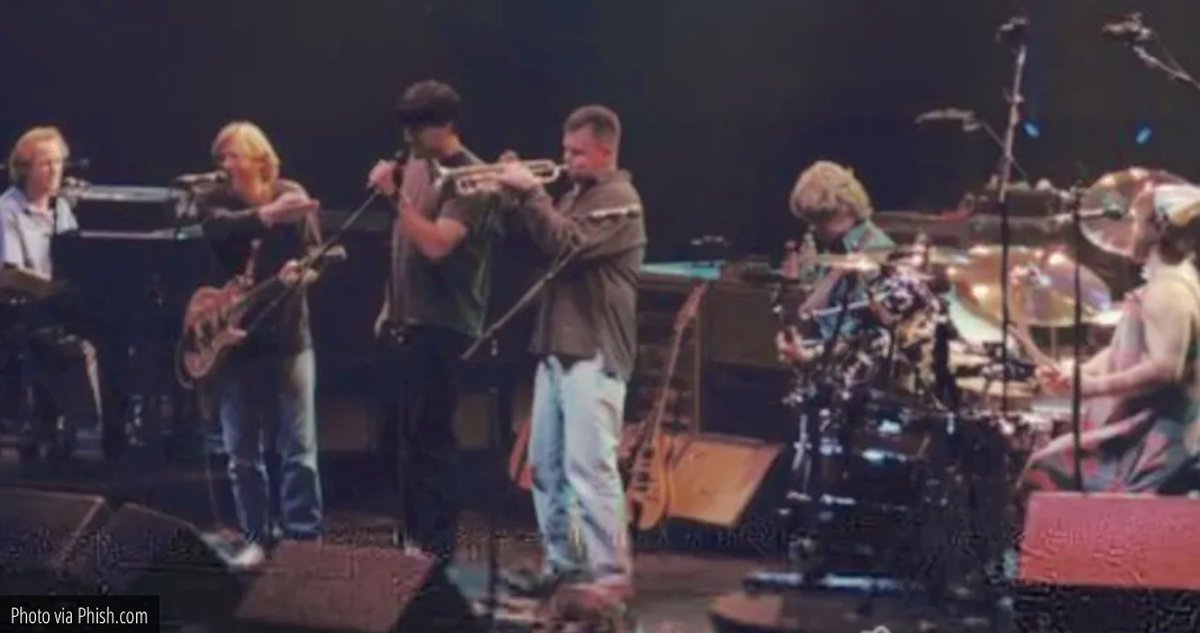 <a href="/HamptonColiseum/">Hampton Coliseum</a> 11/20 Hampton1 had a sit-in by the Giant Country Horns’ Carl Gerhard on trumpet on Cavern, and 11/21 Hampton2 ended with the one and only Tubthumping (with Tom Marshall on vocals and Carl on trumpet).