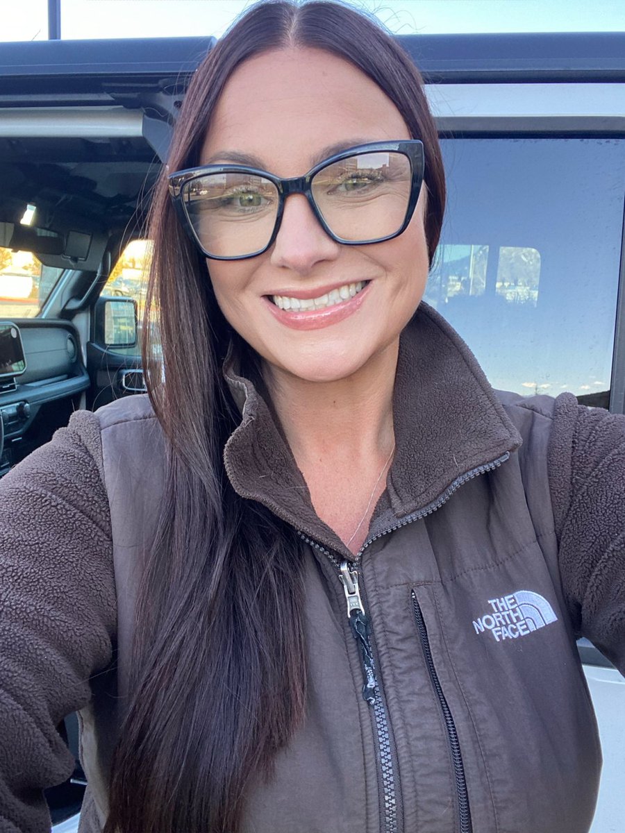 Another AMAZING job by Kinsie at <a href="/OttalausSalon/">Ottalaus Salon</a> ! If you’re anywhere in or around #Utah, I can’t make a higher recommendation for #Salon Services. She’s not only an incredible #stylist, but an equally incredible human. Thank you, Kinsie! 💇🏻‍♀️💚🙏🏻😘 #WeRiseTogether #FYP