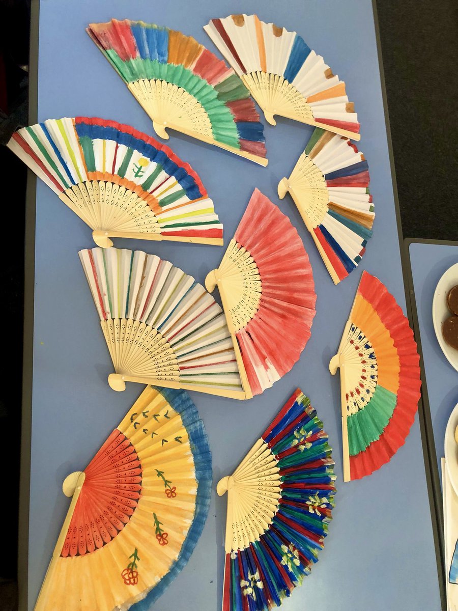 Creative Fan-Making Workshop

After engaging menopause sessions, we hosted a fun &amp; practical workshop where ladies designed their own fans to manage hot flushes.

To find out more click the link below ⬇️

facebook.com/share/p/19DXra…

#Menopause #Women #Creativity #Empowerment