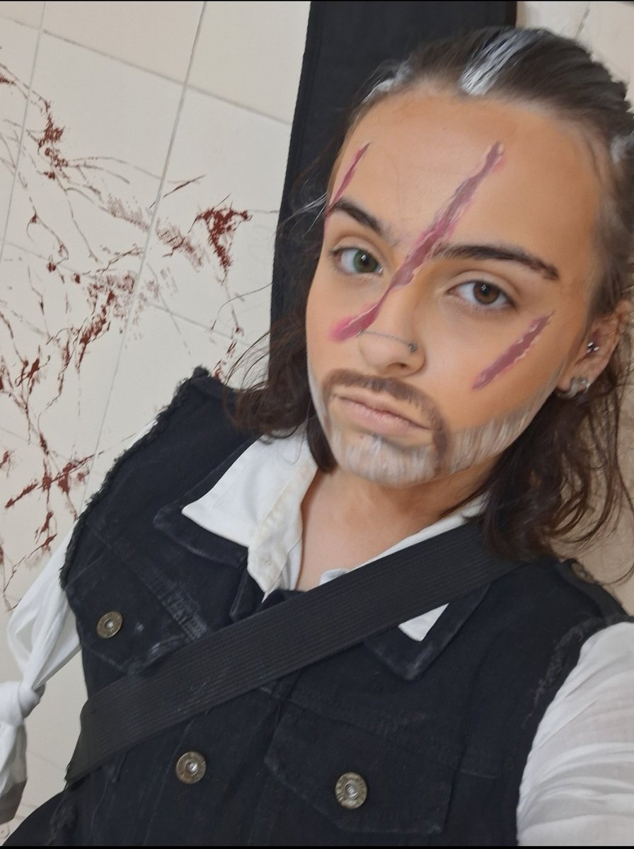 andy_cosplays's tweet photo. postar meu cosplay de Arthur aqui! 

#ordemparanormalrpg #arthurcervero https://t.co/wC3OFsCe3H