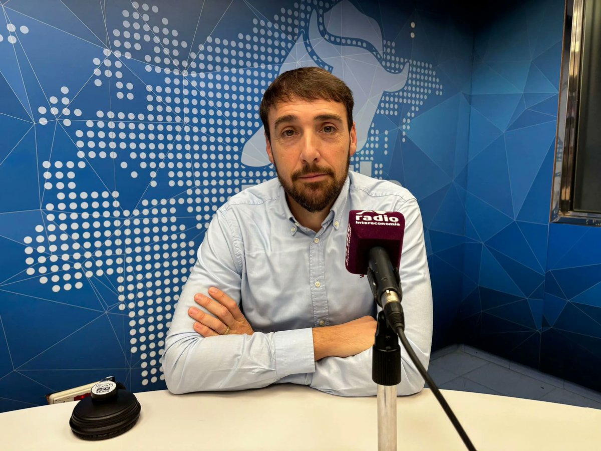 Vicente Ruiz, Tbig Finance: “Los negocios arrasados no necesitan financiación, si no subvención” Toda la información en: interdiario.net
<a href="/IntercafeRadio/">El Intercafé</a>
<a href="/intereconomiarv/">Radio Intereconomía Valencia</a>
#ElIntercafé #Valencia #Cultura #DesarrolloCultural