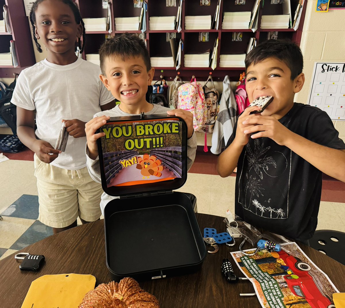 hey_missj's tweet photo. It was an absolute pleasure to visit @NISDLeonSprings and get to work with these incredible longhorns today! 🤘🏼 @breakoutEDU they’re hooked on you! 🔒🔑💙 #CriticalThinking #lockstars https://t.co/EORdDGp8N4