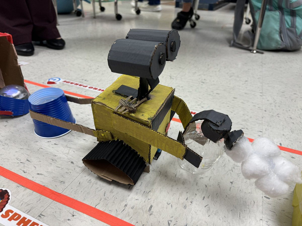 Ali Redgate (@mrs_redgate) on Twitter photo Helped judge <a href="/msgmakeshistory/">Martha Gonzalez</a>โs 3rd period Sphero Parade! Love those 8th graders and their creativity!! ๐ฆ๐ฆ๐ฆ #LearnersAtWork Helped judge <a href="/msgmakeshistory/">Martha Gonzalez</a>โs 3rd period Sphero Parade! Love those 8th graders and their creativity!! ๐ฆ๐ฆ๐ฆ #LearnersAtWork