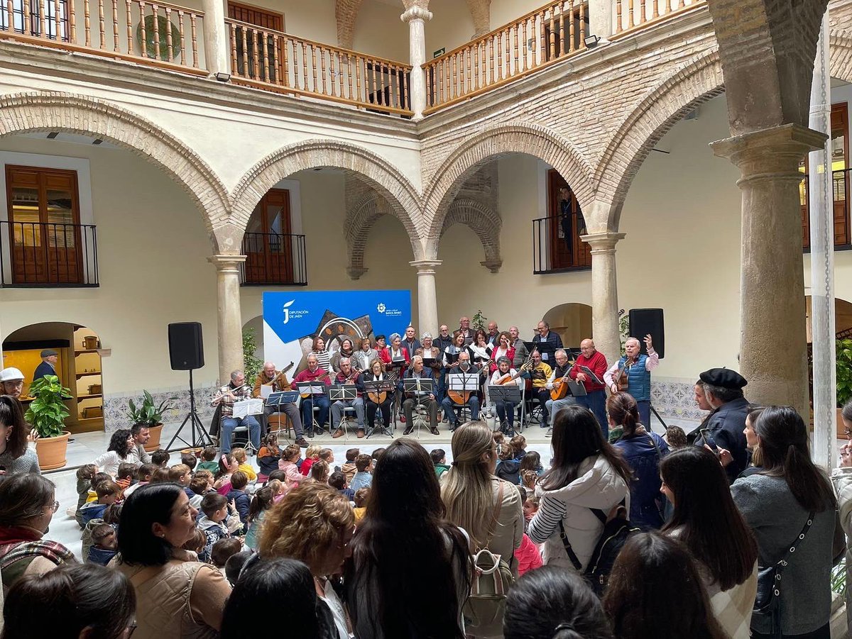 Centro Baños Árabes tweet media