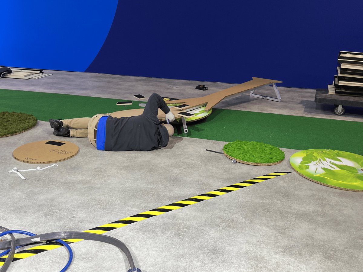 MidAmCarpenters's tweet image. The MACRC has the industry's best tradeshow carpenters. Recently our members from #Local10 were busy breaking down exhibits at the Pack Expo at McCormick Place in Chicago. This packaging exhibition is one of the largest in the country and brings in more than 45,000 attendees