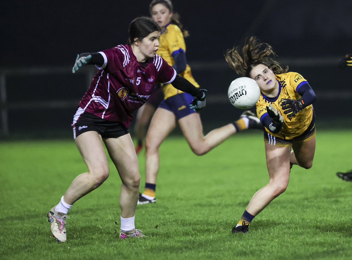 DCUDocEirGAA's tweet image. Well done to our O’Connor side who edged out a very good @UNIGAL1 side and now set themselves up for a league final with @ucc_gaa 

📸 @kobpix